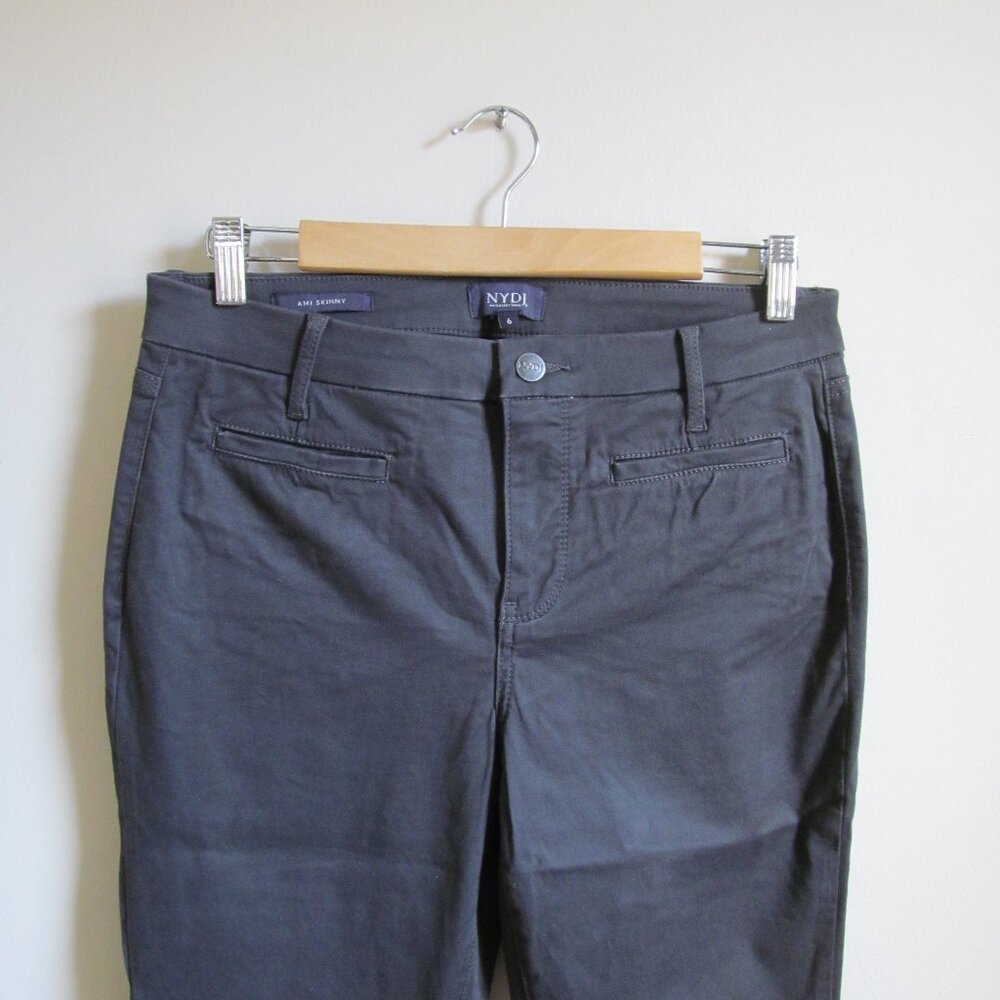 NYDJ Grey Stretch Twill Ami Skinny Pants - Size 6